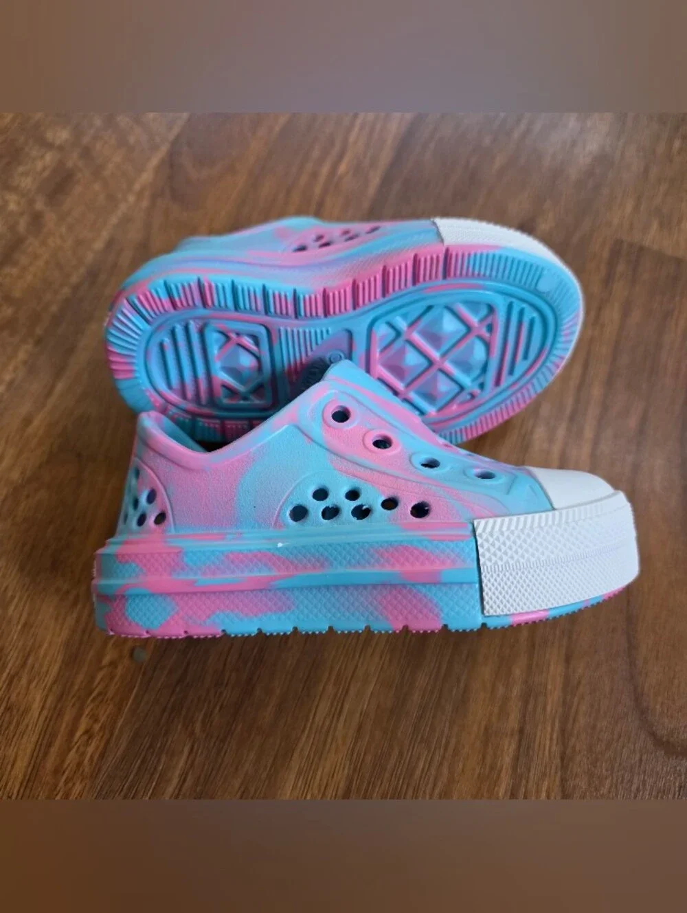 Converse Kids Chuck Taylor All Star Play Lite CX Low shoes Size 6 Little Girl